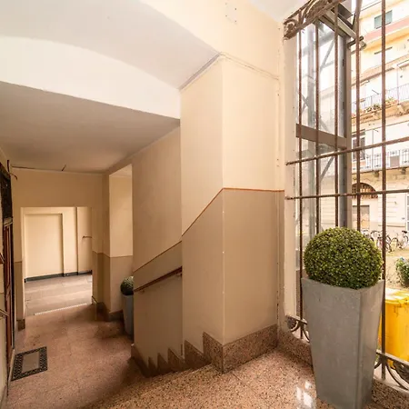 Apartamento Monolocale San Maurizio 63 *