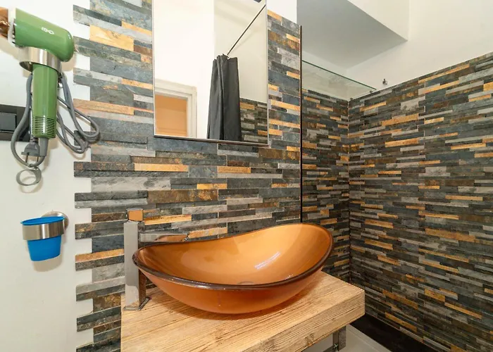 Monolocale San Maurizio 63 Turín